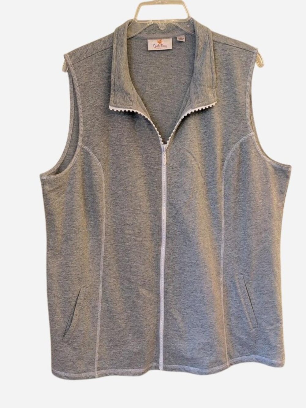 Quacker Factory Light Gray Rhinestone Jersey Knit Zip-Up Vest XL